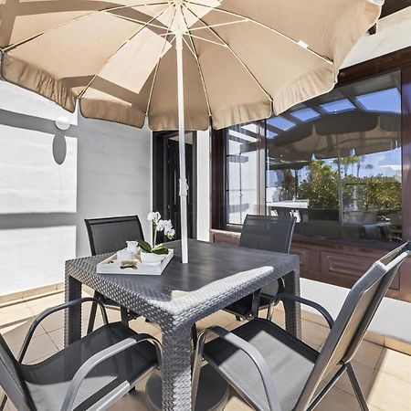 Апартаменти Casahost Bastian Boutique I Seaview Коста-Тегісе Екстер'єр фото